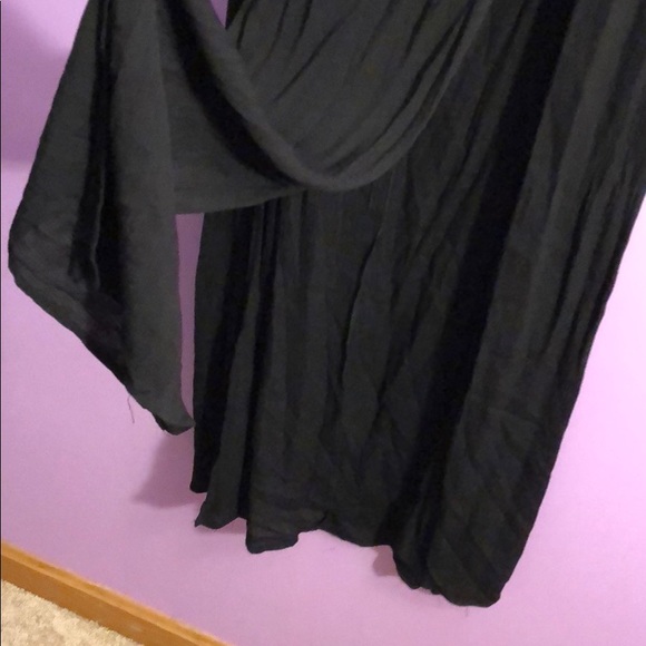 Black Tunic Top Size Small - Picture 4 of 6